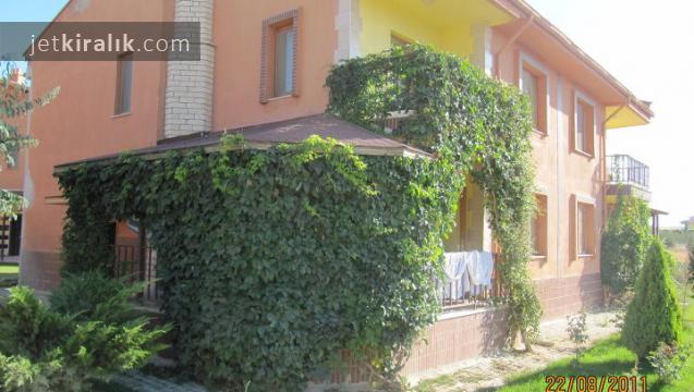afyon gazlıgöl�de günlük kiralık villa